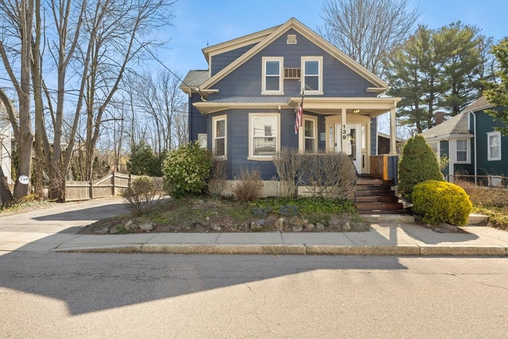 139 East St, North Attleboro, MA 02760