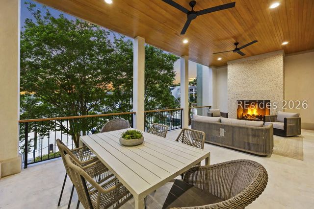54 Sparwheel Ln, Hilton Head Island, SC 29926