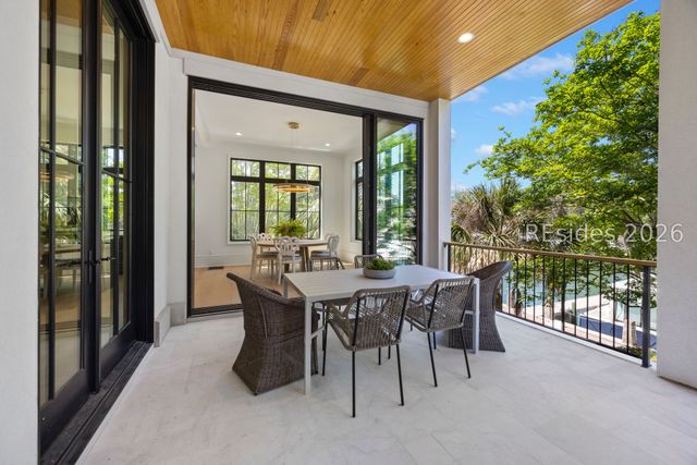 54 Sparwheel Ln, Hilton Head Island, SC 29926