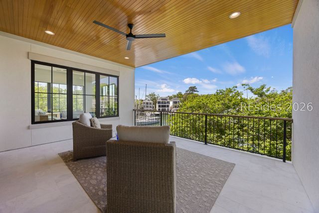 54 Sparwheel Ln, Hilton Head Island, SC 29926