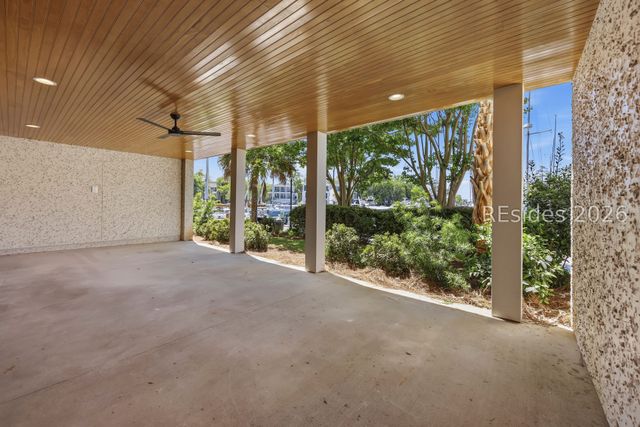 54 Sparwheel Ln, Hilton Head Island, SC 29926