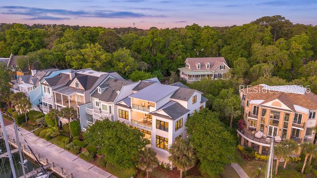 54 Sparwheel Ln, Hilton Head Island, SC 29926
