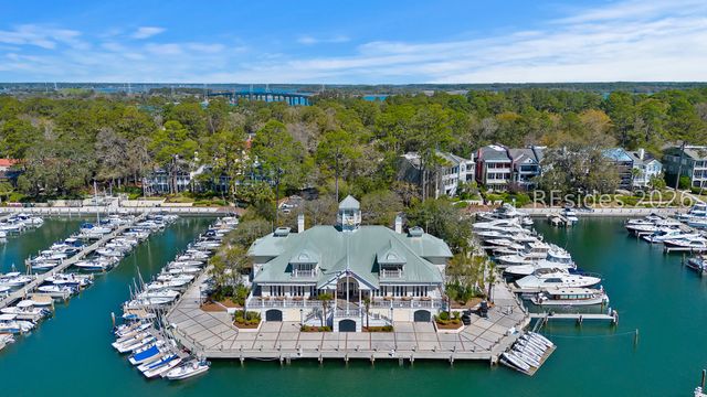 54 Sparwheel Ln, Hilton Head Island, SC 29926