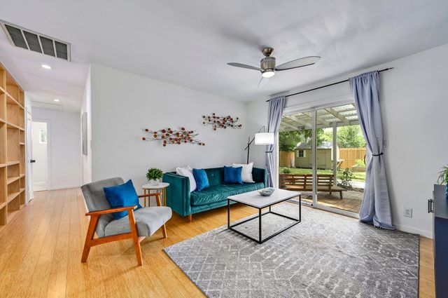403 Krebs LN, Austin, TX 78704