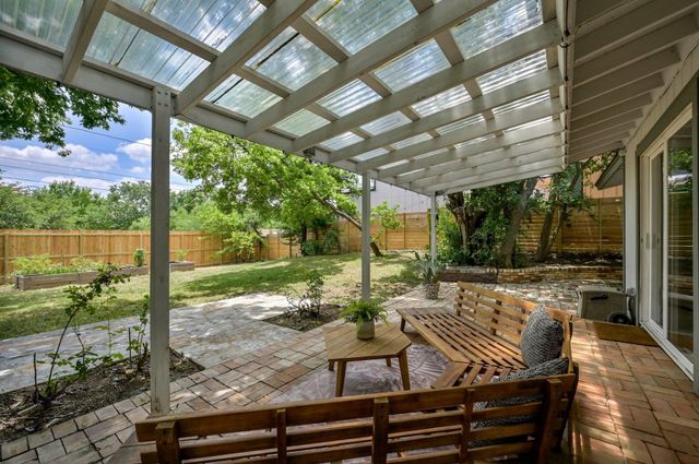 403 Krebs LN, Austin, TX 78704