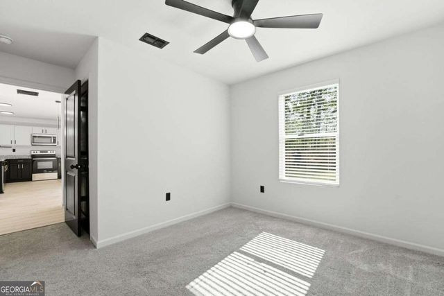89 Oxford Lane, Kingston, GA 30145