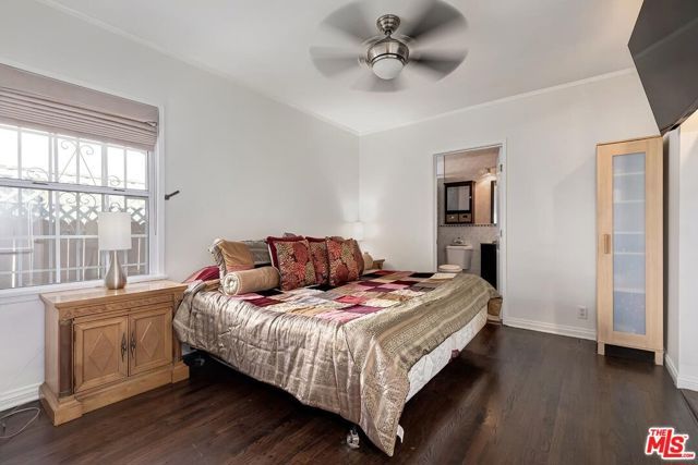 2218 S Genesee Avenue, Los Angeles, CA 90016