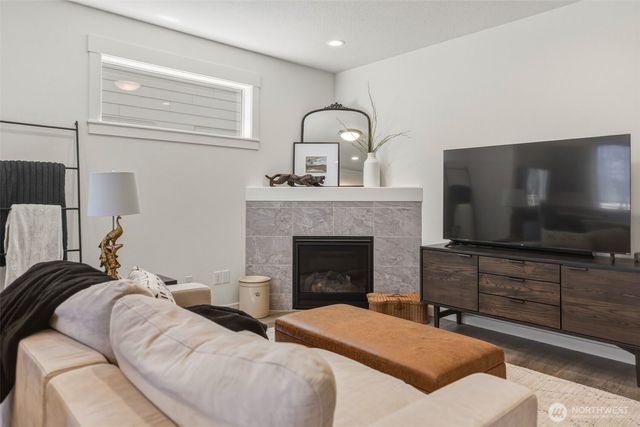 1128 N Auburn Place, Ridgefield, WA 98642