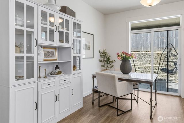 1128 N Auburn Place, Ridgefield, WA 98642