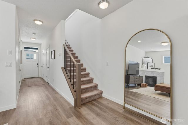 1128 N Auburn Place, Ridgefield, WA 98642