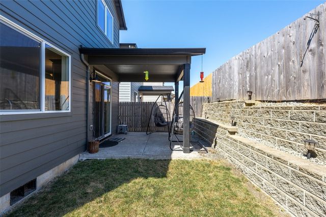 1128 N Auburn Place, Ridgefield, WA 98642
