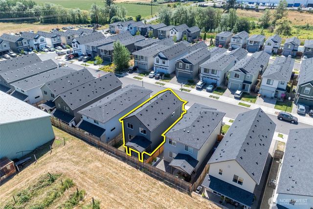1128 N Auburn Place, Ridgefield, WA 98642