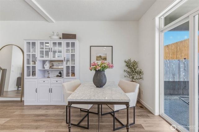 1128 N Auburn Place, Ridgefield, WA 98642
