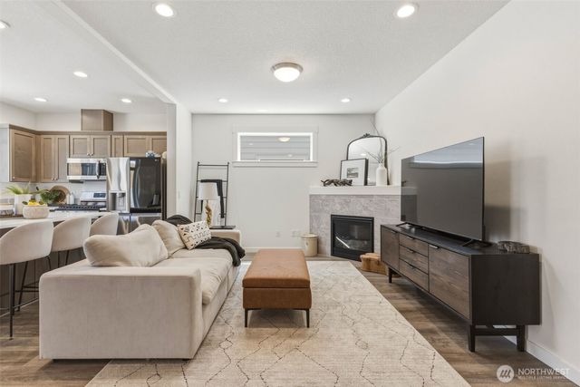 1128 N Auburn Place, Ridgefield, WA 98642