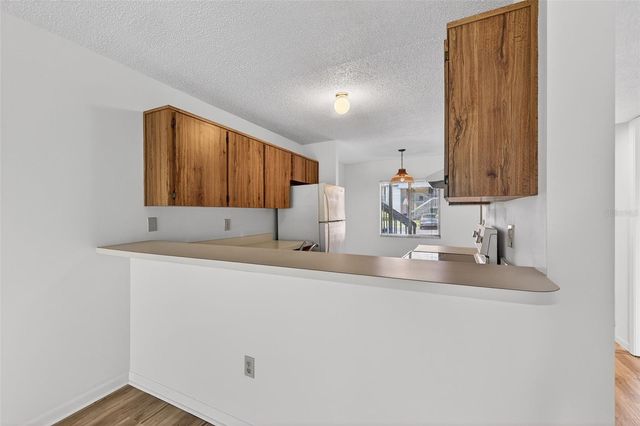 11201 122ND AVENUE 207, Largo, FL 33778