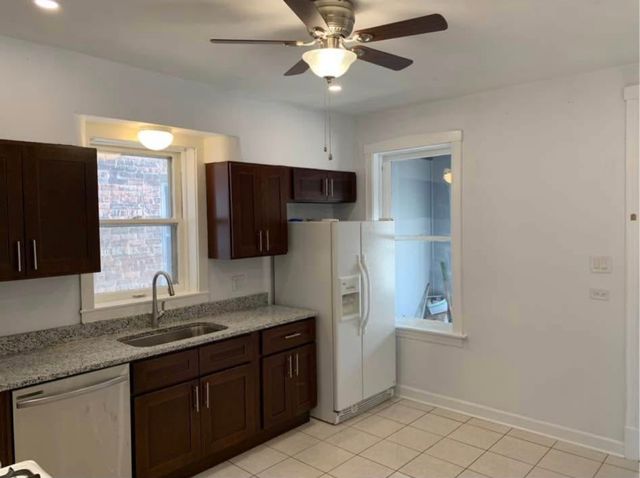 4554 S WASHTENAW Avenue, Chicago, IL 60632