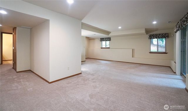 28316 190th Avenue SE, Kent, WA 98042