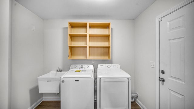 2908 Watertown Avenue, Lake Station, IN 46405