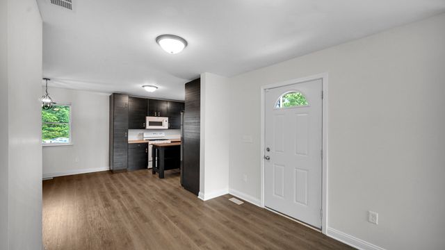 2908 Watertown Avenue, Lake Station, IN 46405