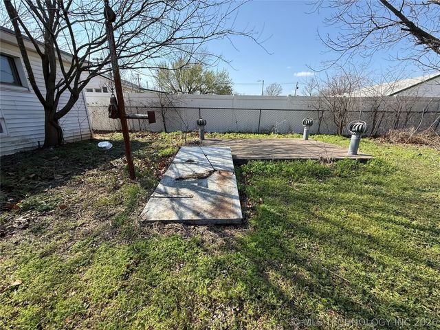 45 15th NW, Ardmore, OK 73401