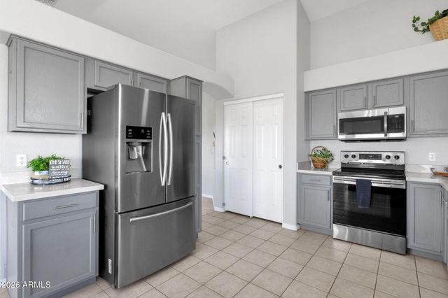 15505 E PALISADES Boulevard, Fountain Hills, AZ 85268
