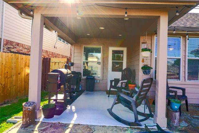 12509 Summerwood Drive, Fort Worth, TX 76028