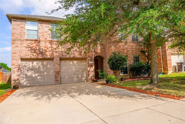 12509 Summerwood Drive, Fort Worth, TX 76028