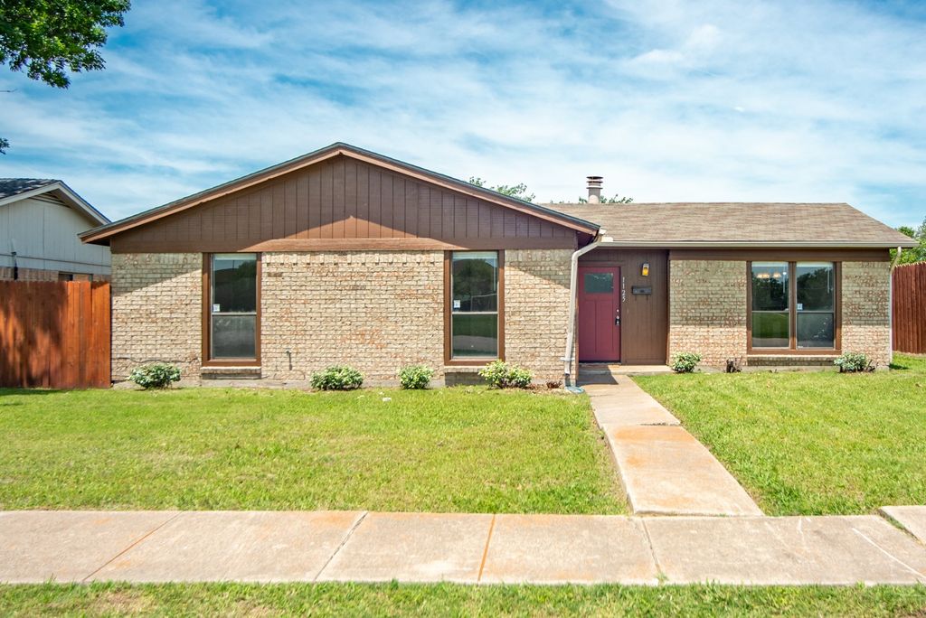 1125 Pleasant Valley Road, Garland, TX 75040