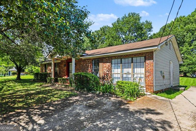 1870 Taffeta Cove, Lithonia, GA 30058