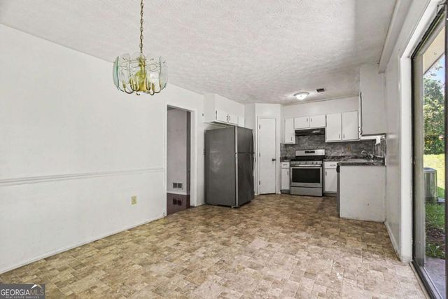 1870 Taffeta Cove, Lithonia, GA 30058