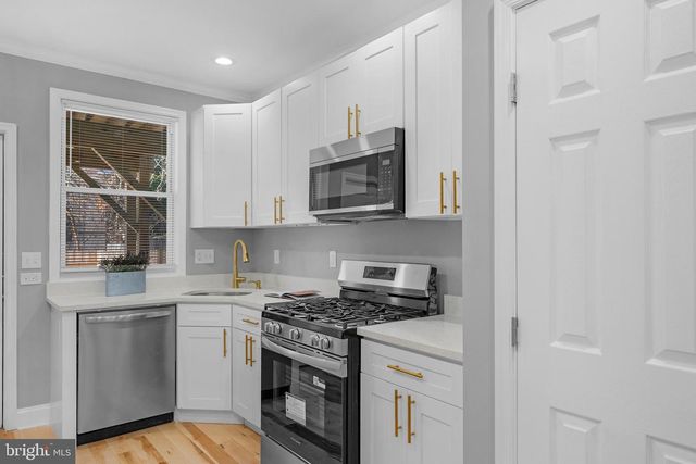 1518 N WOLFE ST, Baltimore, MD 21213