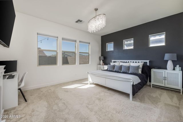 10709 E THORNTON Avenue, Mesa, AZ 85212