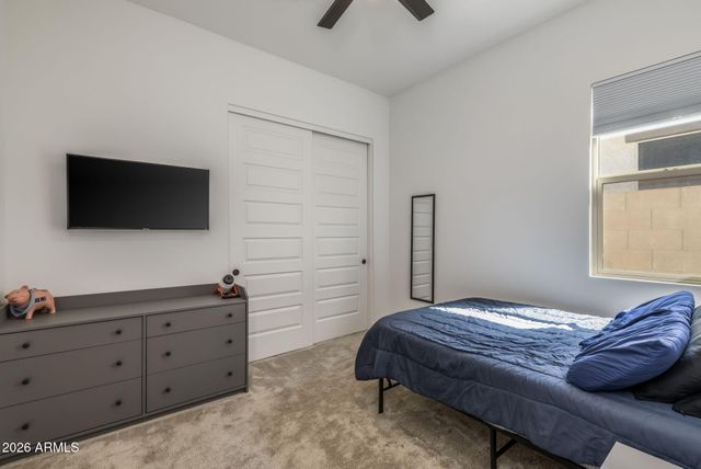 10709 E THORNTON Avenue, Mesa, AZ 85212