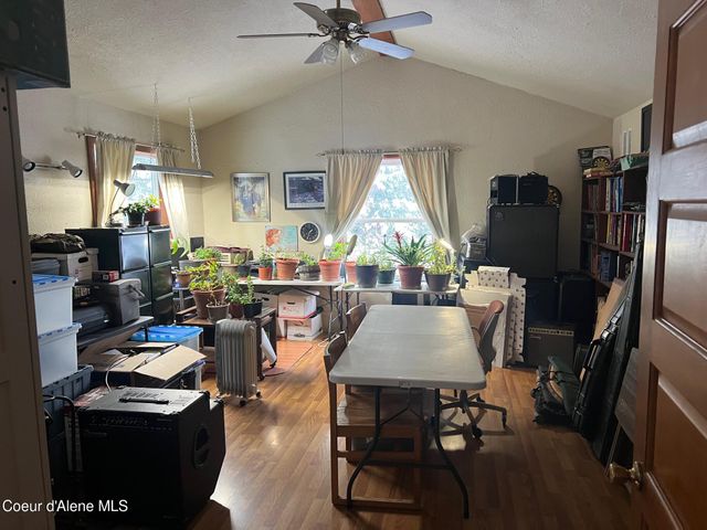 511 Rocky Mountain Ranch Rd, Spirit Lake, ID 83869