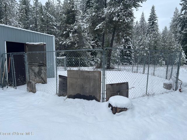 511 Rocky Mountain Ranch Rd, Spirit Lake, ID 83869