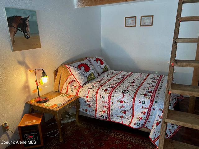 511 Rocky Mountain Ranch Rd, Spirit Lake, ID 83869