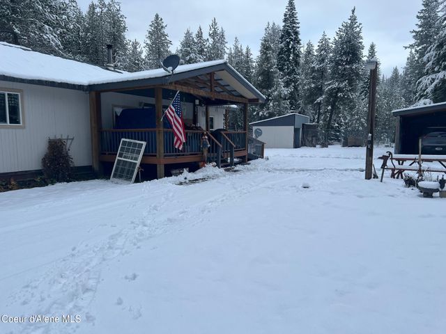 511 Rocky Mountain Ranch Rd, Spirit Lake, ID 83869