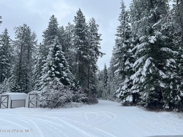 511 Rocky Mountain Ranch Rd, Spirit Lake, ID 83869