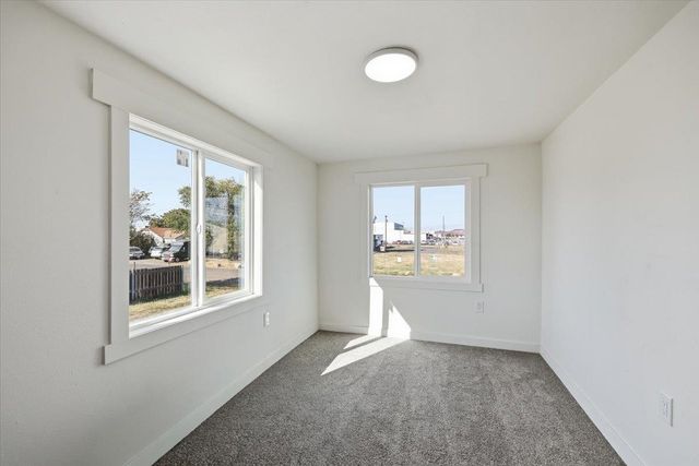5321 N Freya St, Spokane, WA 99217