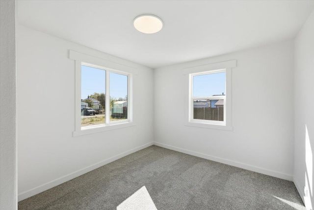 5321 N Freya St, Spokane, WA 99217