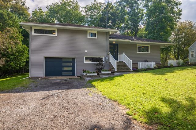 166 Moseley Road, Perinton, NY 14450