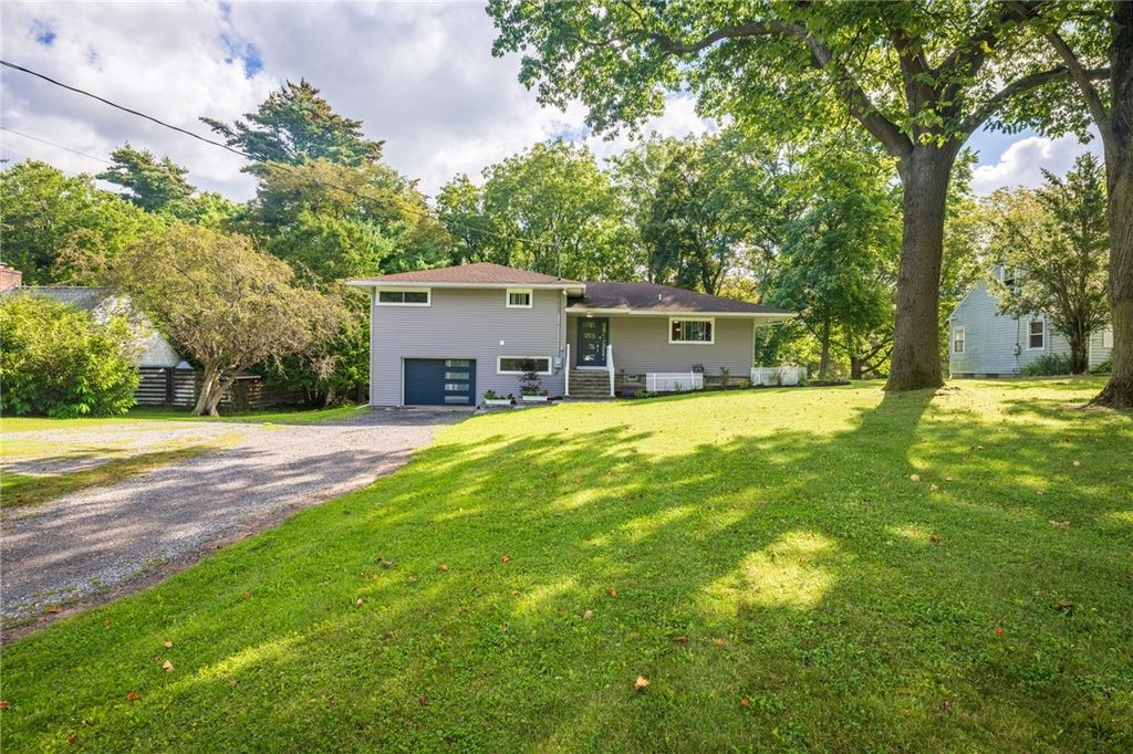 166 Moseley Road, Perinton, NY 14450