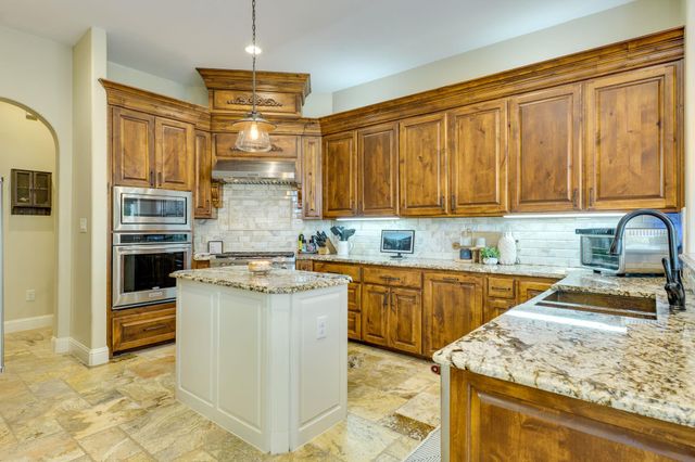 2703 Pyramid DR, Austin, TX 78734