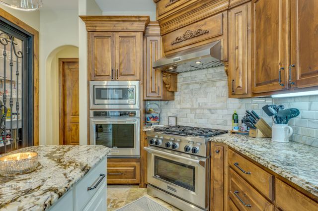 2703 Pyramid DR, Austin, TX 78734