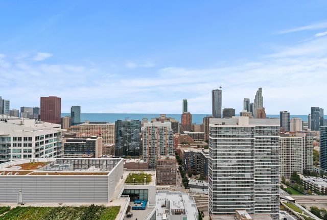234 W Polk Street 3708, Chicago, IL 60607