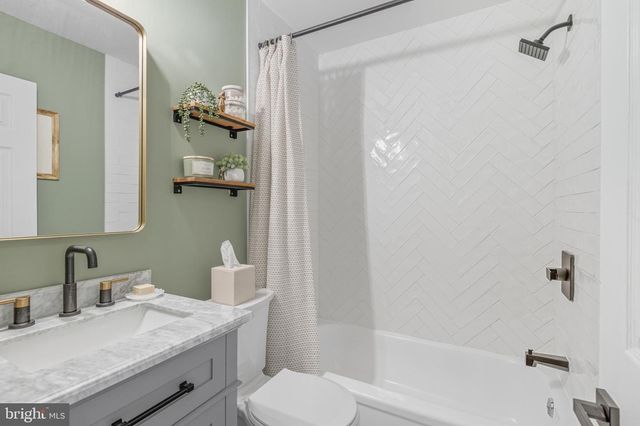 361 DEVON DR, Exton, PA 19341