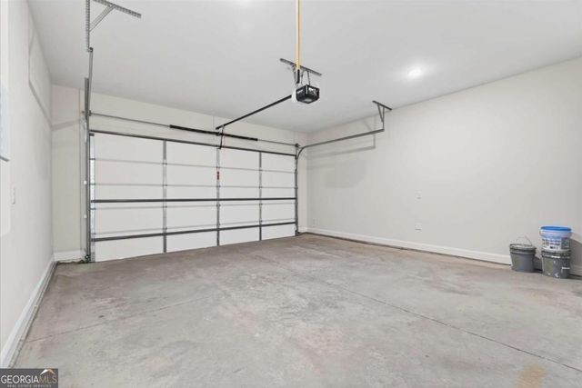 400 Vinca Circle NW, Kennesaw, GA 30144