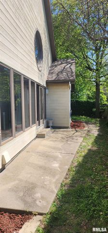 3116 Turning Mill Drive, Springfield, IL 62704