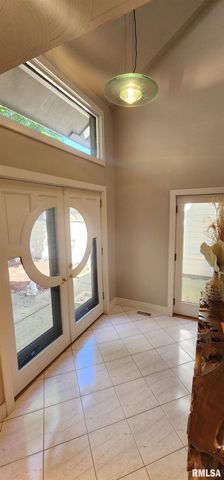 3116 Turning Mill Drive, Springfield, IL 62704