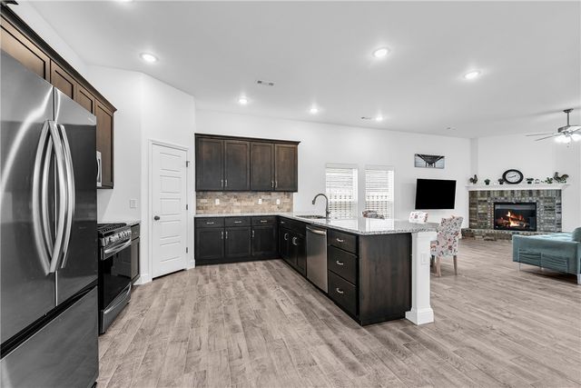 1521 Ari Avenue, Centerton, AR 72719